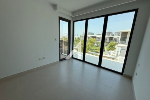 فيلا في دبي 4 غرف نوم, 291.3 م² رقم 52510 - صورة 12