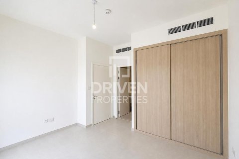 Villa in Jebel Ali, Dubai 4 bedrooms, 252.05 sq.m. № 127833 - photo 8