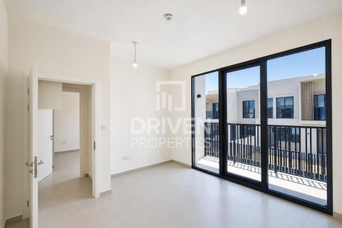 Villa in Jebel Ali, Dubai 4 bedrooms, 252.05 sq.m. № 127833 - photo 4