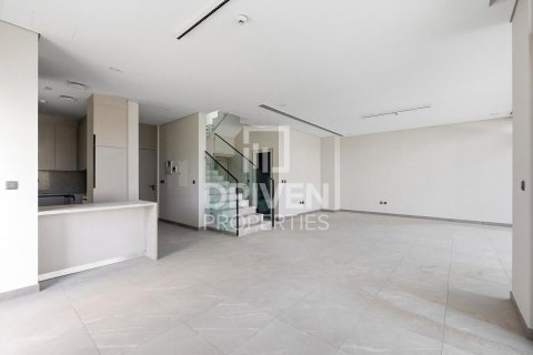 Townhouse in Mohammed Bin Rashid City, Dubai 4 bedrooms, 326.93 sq.m. № 127825 - photo 5