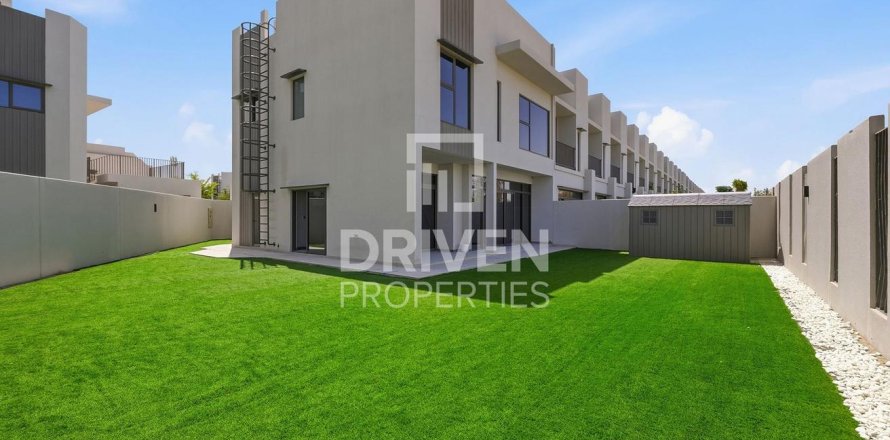 Townhouse in Mohammed Bin Rashid City, Dubai 4 bedrooms, 326.93 sq.m. № 127825