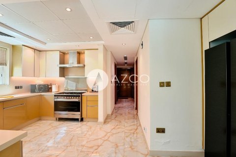 Villa à Legacy, Jumeirah Park, Dubai, 4 chambres, 631.1 m², № 42411 - photo 8