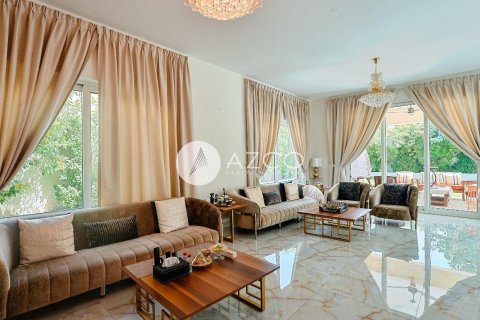 Villa à Legacy, Jumeirah Park, Dubai, 4 chambres, 631.1 m², № 42411 - photo 7