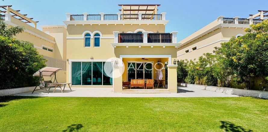 Villa à Legacy, Jumeirah Park, Dubai, 4 chambres, 631.1 m², № 42411
