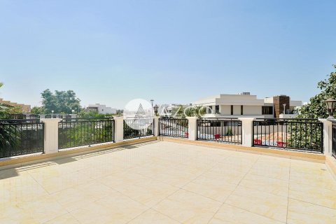 Villa à Legacy, Jumeirah Park, Dubai, 4 chambres, 631.1 m², № 42411 - photo 20