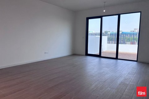 Таунхаус в Джабаль-Али, Дубай, 4 спальни, 256.6м², № 111718