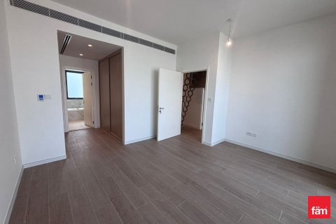 Снять в аренду таунхаус в Джабаль-Али, Дубай: 4 спальни, 256.6м², № 111718 - фото 6
