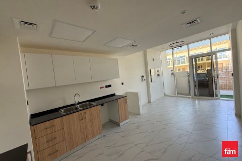 Maison de ville à Dubai, 2 chambres, 105.6 m², № 111716 - photo 14