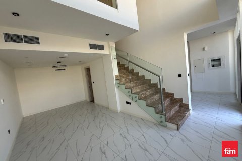 Maison de ville à Dubai, 2 chambres, 105.6 m², № 111716 - photo 9