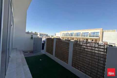 Maison de ville à Dubai, 2 chambres, 105.6 m², № 111716 - photo 6