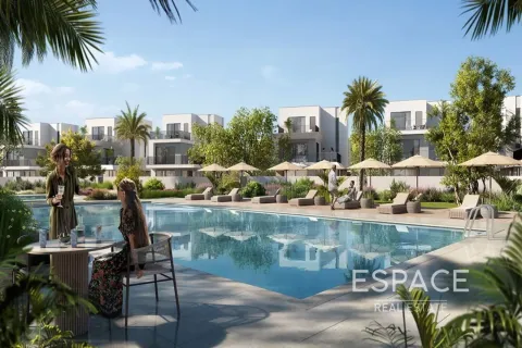 Villa en EMAAR South, Dubai South (Dubai World Central), Dubai, 5 dormitorios, 451 m², № 61689