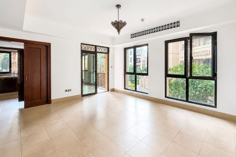 Appartement à Old Town, Dubai, 1 chambre, 90.67 m², № 136525