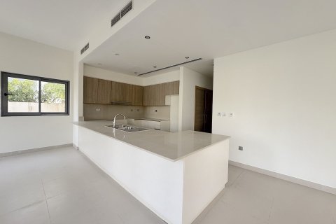Villa in Dubai Hills Estate, Dubai 5 bedrooms, 348.39 sq.m. № 136536 - photo 3