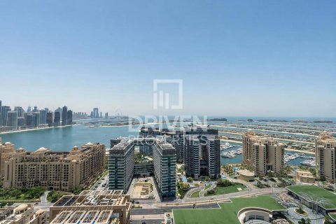 Apartment in The Palm Tower, Palm Jumeirah, Dubai studio, 55.83 sq.m. № 137197 - photo 12
