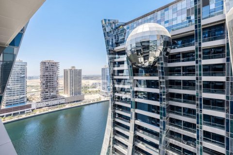 Apartment in Business Bay, Dubai studio, 84.73 sq.m. № 137207