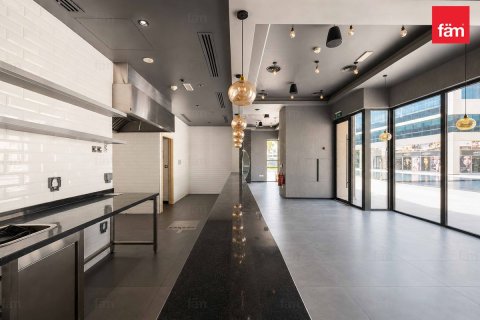Magasin à Business Bay, Dubai, 113.2 m², № 137513 - photo 10