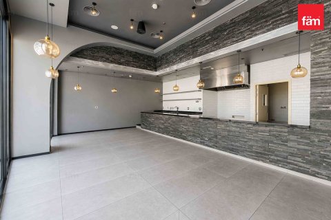 Magasin à Business Bay, Dubai, 113.2 m², № 137513 - photo 11