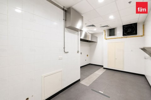 Magasin à Business Bay, Dubai, 113.2 m², № 137513 - photo 6
