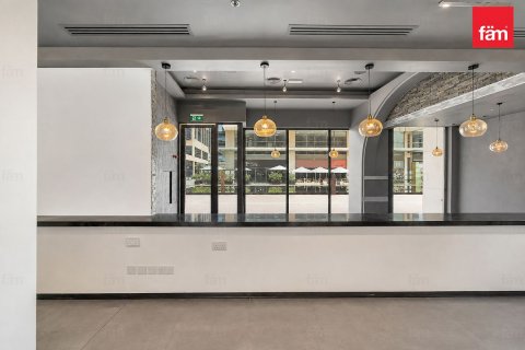 Magasin à Business Bay, Dubai, 113.2 m², № 137513 - photo 14