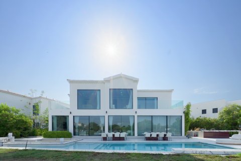 Villa in Jumeirah Islands, Dubai 5 bedrooms, 585.29 sq.m. № 136440