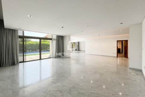 Villa en District One, Mohammed Bin Rashid City, Dubai, 5 dormitorios, 772 m², № 73338 - foto 2