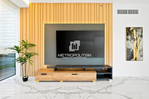 Apartment in Al Kifaf, Dubai 2 bedrooms, 140 sq.m. № 73326 - photo 8