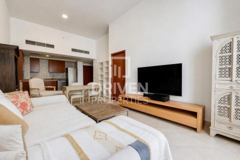 Appartement à Motor City, Dubai, 1 chambre, 131.46 m², № 135468