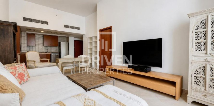 Appartement à Motor City, Dubai, 1 chambre, 131.46 m², № 135468