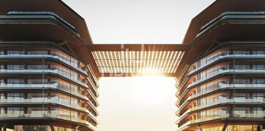 Apartment in Jumeirah, Dubai 3 bedrooms, 377.09 sq.m. № 135408