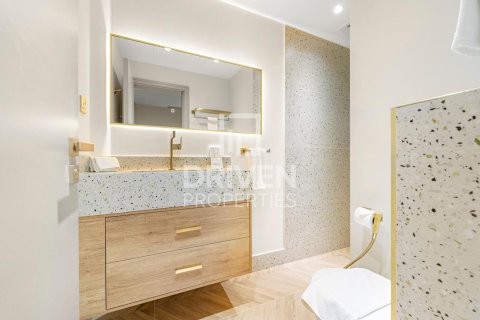 Apartment in Downtown Dubai (Downtown Burj Dubai), Dubai 2 bedrooms, 140 sq.m. № 135409 - photo 4