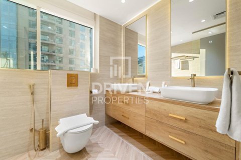 Apartment in Downtown Dubai (Downtown Burj Dubai), Dubai 2 bedrooms, 140 sq.m. № 135409 - photo 8
