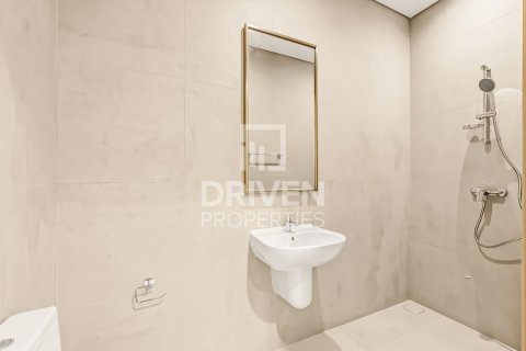 Apartment in Business Bay, Dubai 3 bedrooms, 289.95 sq.m. № 135410 - photo 2