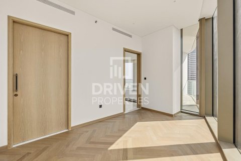Apartment in Business Bay, Dubai 3 bedrooms, 289.95 sq.m. № 135410 - photo 18