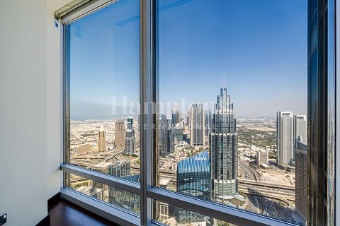 Снять в аренду квартиру в Бурдж-Халифе, Дубай: 2 спальни, 191.00856800м², № 63660 - фото 16