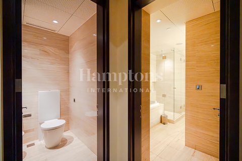 Снять в аренду квартиру в Бурдж-Халифе, Дубай: 2 спальни, 191.00856800м², № 63660 - фото 14