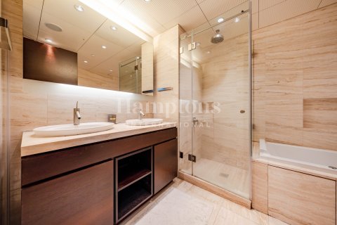 Снять в аренду квартиру в Бурдж-Халифе, Дубай: 2 спальни, 191.00856800м², № 63660 - фото 28