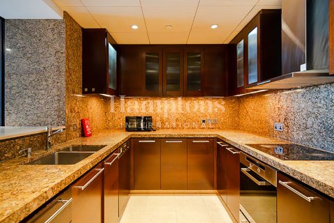 Снять в аренду квартиру в Бурдж-Халифе, Дубай: 2 спальни, 191.00856800м², № 63660 - фото 21