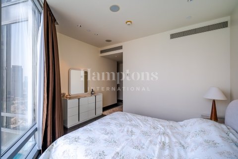 Снять в аренду квартиру в Бурдж-Халифе, Дубай: 1 спальня, 76.73787800м², № 63661 - фото 3