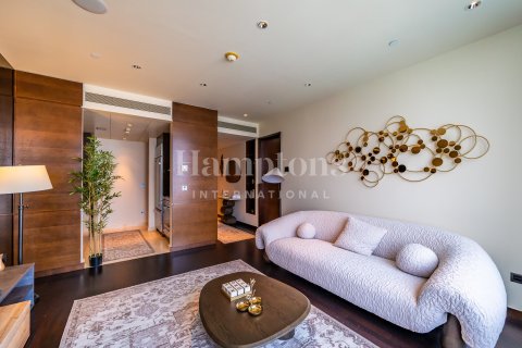 Снять в аренду квартиру в Бурдж-Халифе, Дубай: 1 спальня, 76.73787800м², № 63661 - фото 14