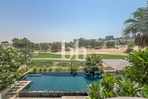 Villa in Dubai Sports City, Dubai 5 bedrooms, 640 sq.m. № 58678 - photo 3