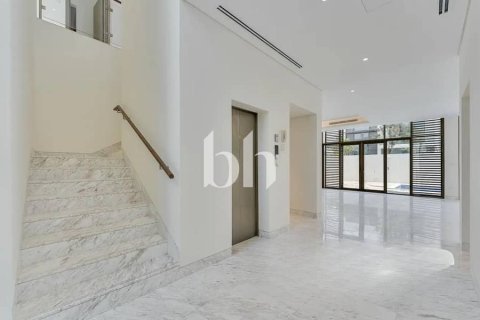 Villa in Mohammed Bin Rashid City, Dubai 5 bedrooms, 813 sq.m. № 58679 - photo 15