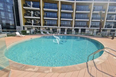 Appartement à CRYSTAL RESIDENCE à Jumeirah Village Circle, Dubai, 2 chambres, 88 m², № 103149 - photo 4