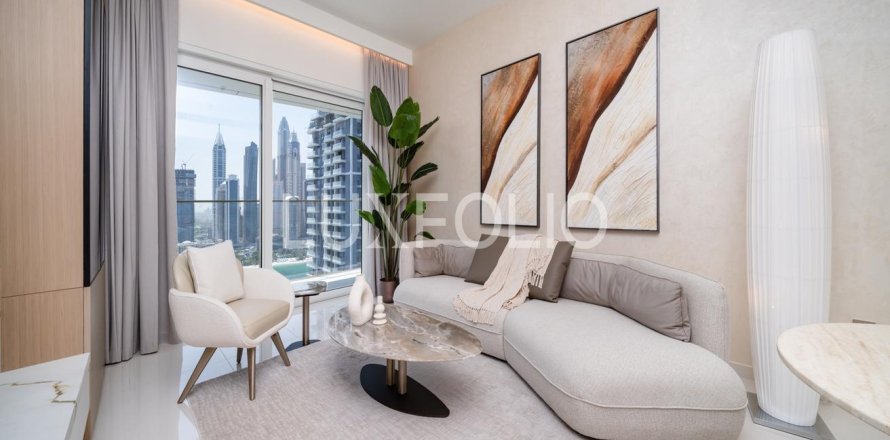 Квартира в EMAAR Beachfront, Dubai Harbour, Дубай, 1 спальня, 67м², № 46193