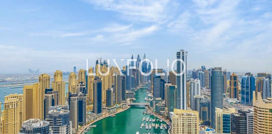 Duplex in Dubai Marina, Dubai 4 bedrooms, 350 sq.m. № 46195