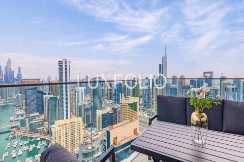 Duplex in Dubai Marina, Dubai 4 bedrooms, 350 sq.m. № 46195 - photo 3