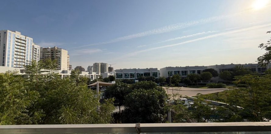 Villa in Al Furjan, Dubai 4 bedrooms, 220.9 sq.m. № 91996