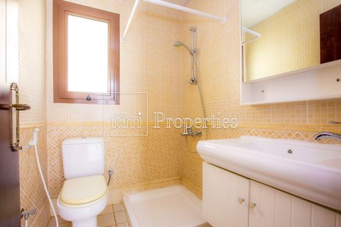 Снять в аренду таунхаус в Wadi Al Safa 2, Дубай: 3 спальни, 206.1м², № 91982 - фото 9