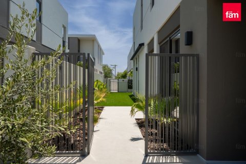 Townhouse in Tilal Al Ghaf, Dubai 4 bedrooms, 201.8 sq.m. № 113588 - photo 26