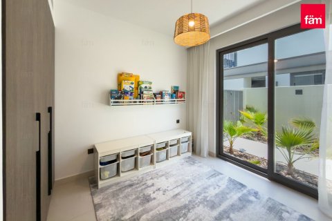 Townhouse in Tilal Al Ghaf, Dubai 4 bedrooms, 201.8 sq.m. № 113588 - photo 14