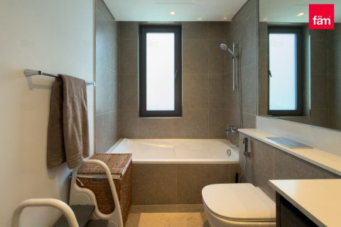 Townhouse in Tilal Al Ghaf, Dubai 4 bedrooms, 201.8 sq.m. № 113588 - photo 22